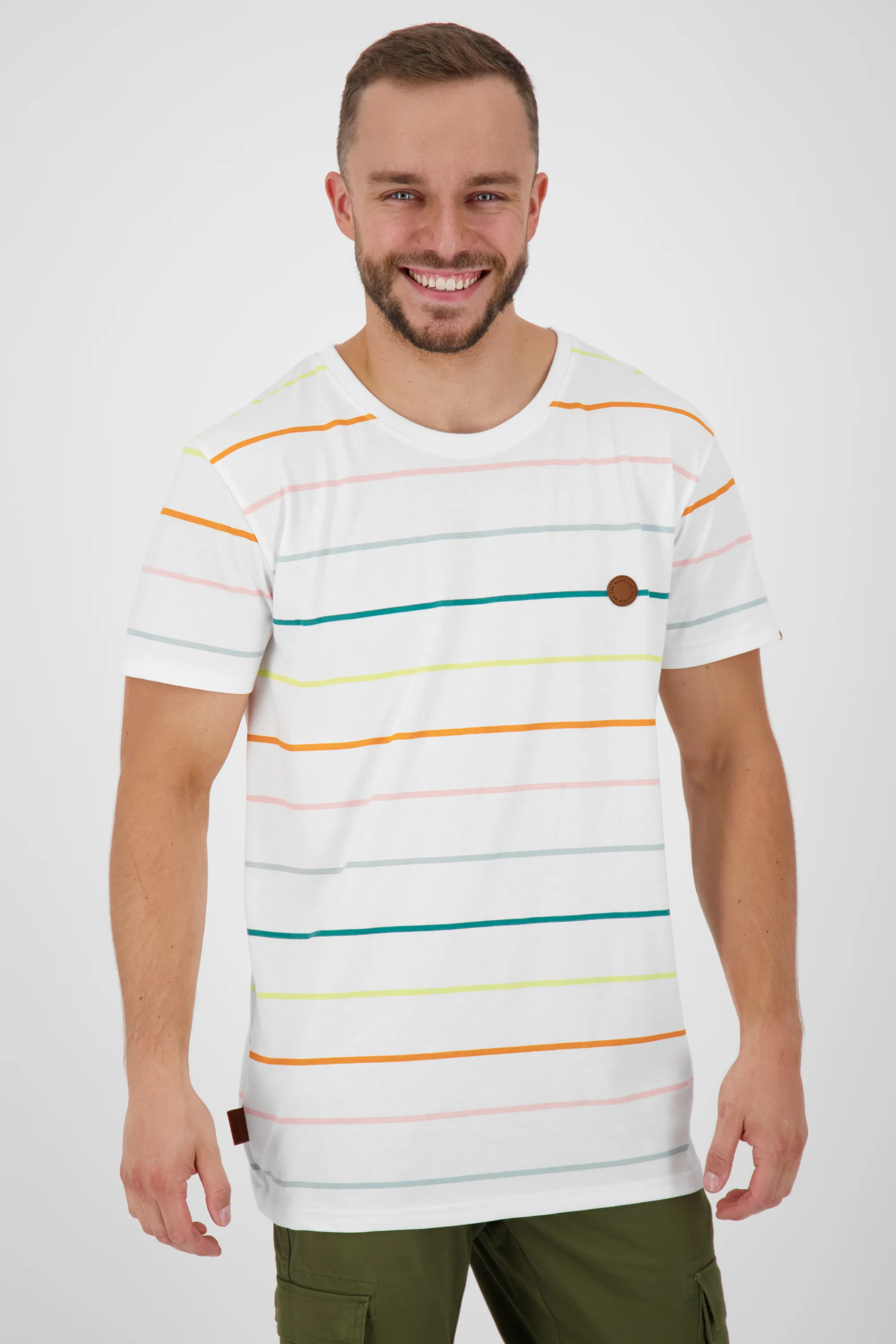 Bild von Trendiger Sommer-Look - NicAK T-Shirt für Herren von Alife and Kickin Weiß