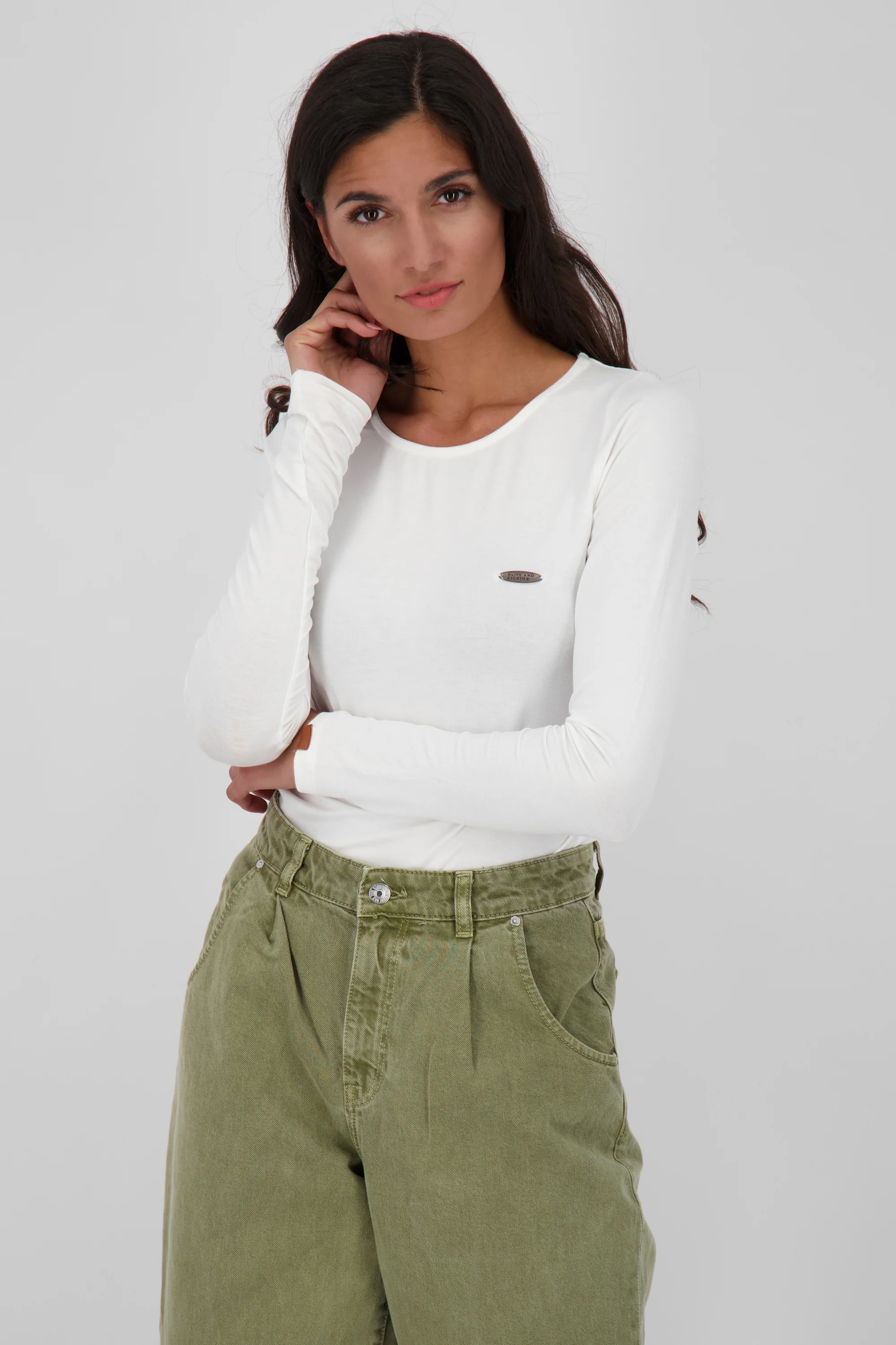 Bild von SinaAK Langarmshirt für Damen - Sportlicher Look für jede Gelegenheit Weiß