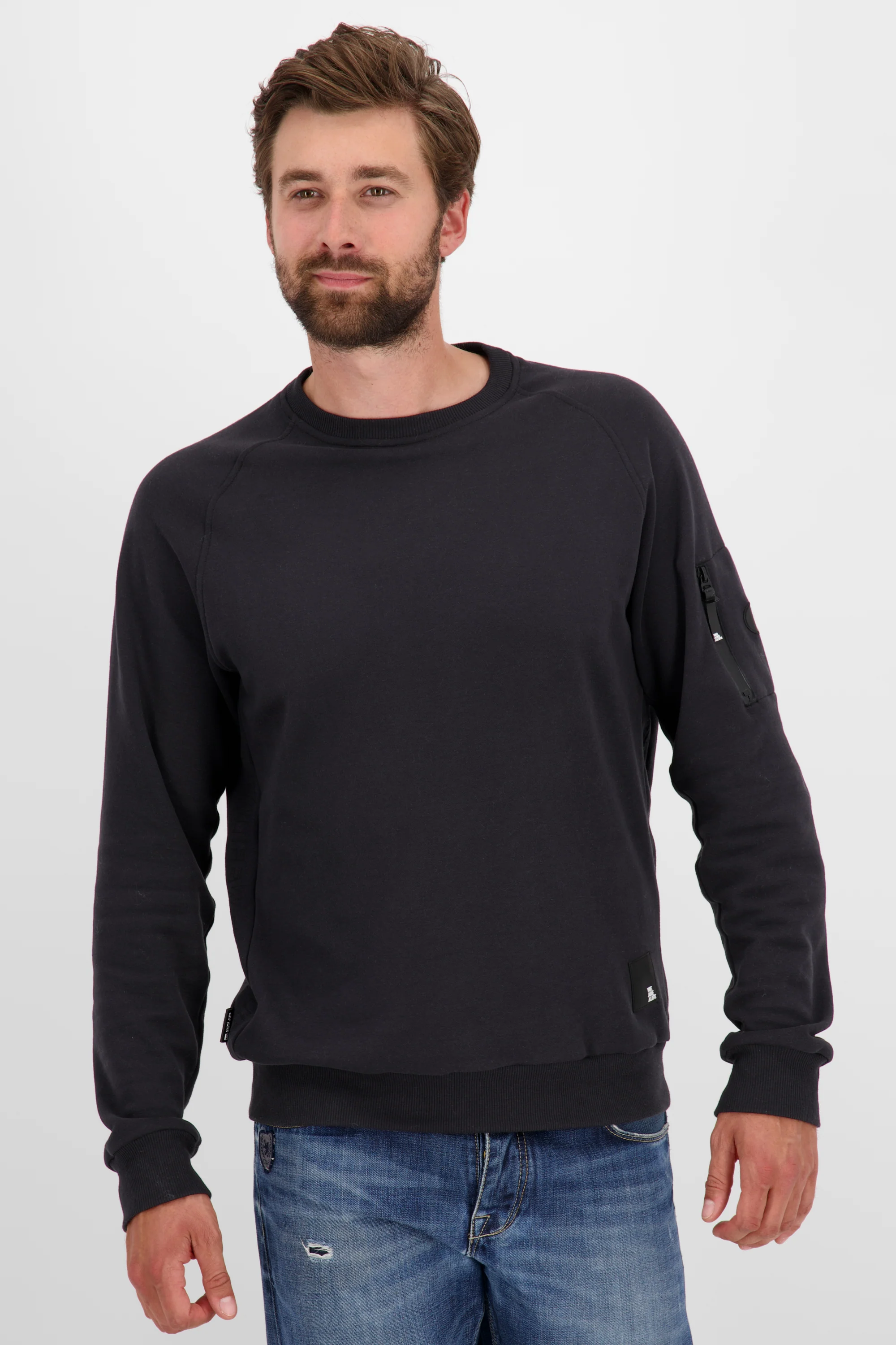 Bild von VinnAK A Sweatshirt mit Tasche Schwarz