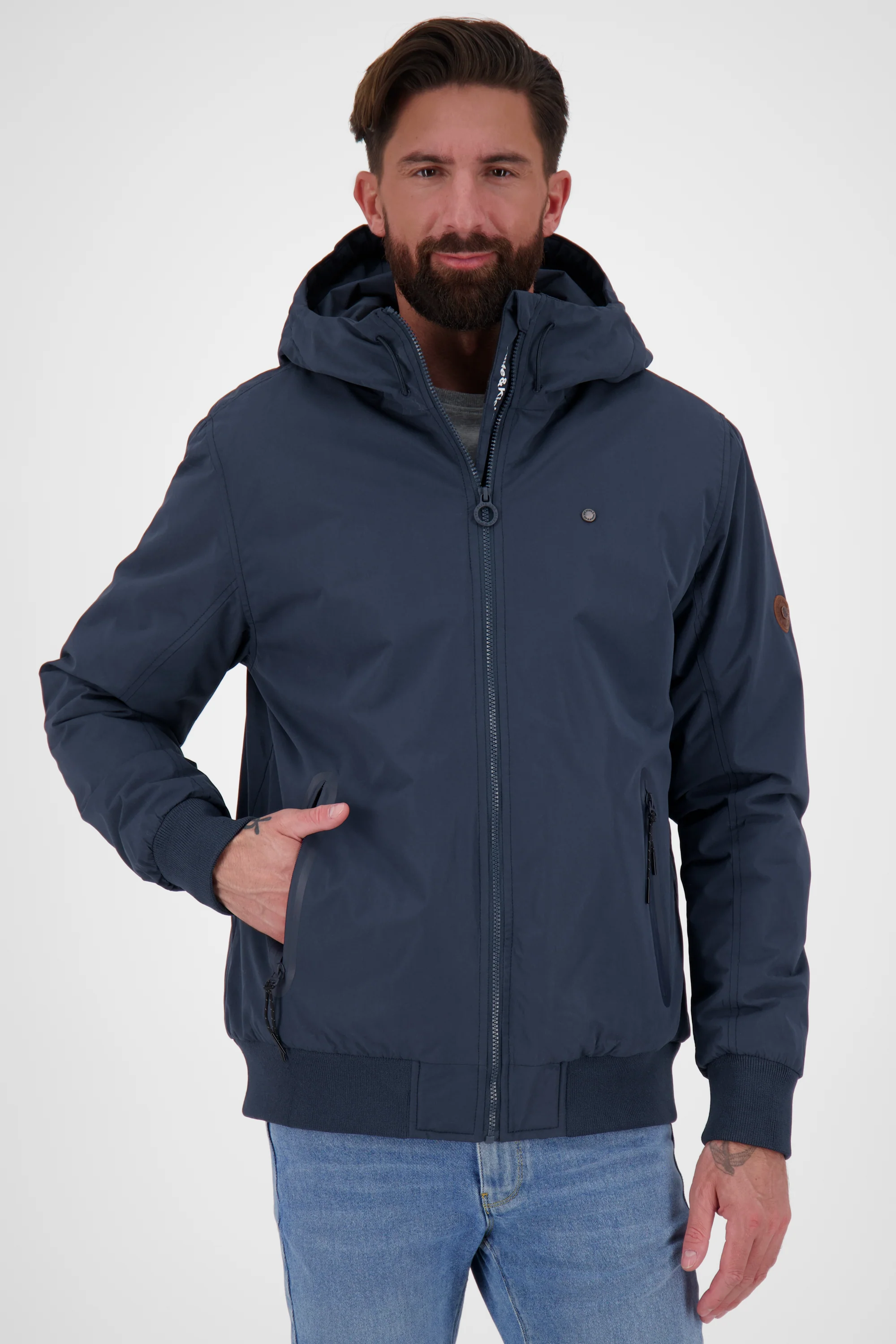 Bild von DonAK A Winterjacke für Herren - strapazierfähig und vielseitig einsetzbar Dunkelblau