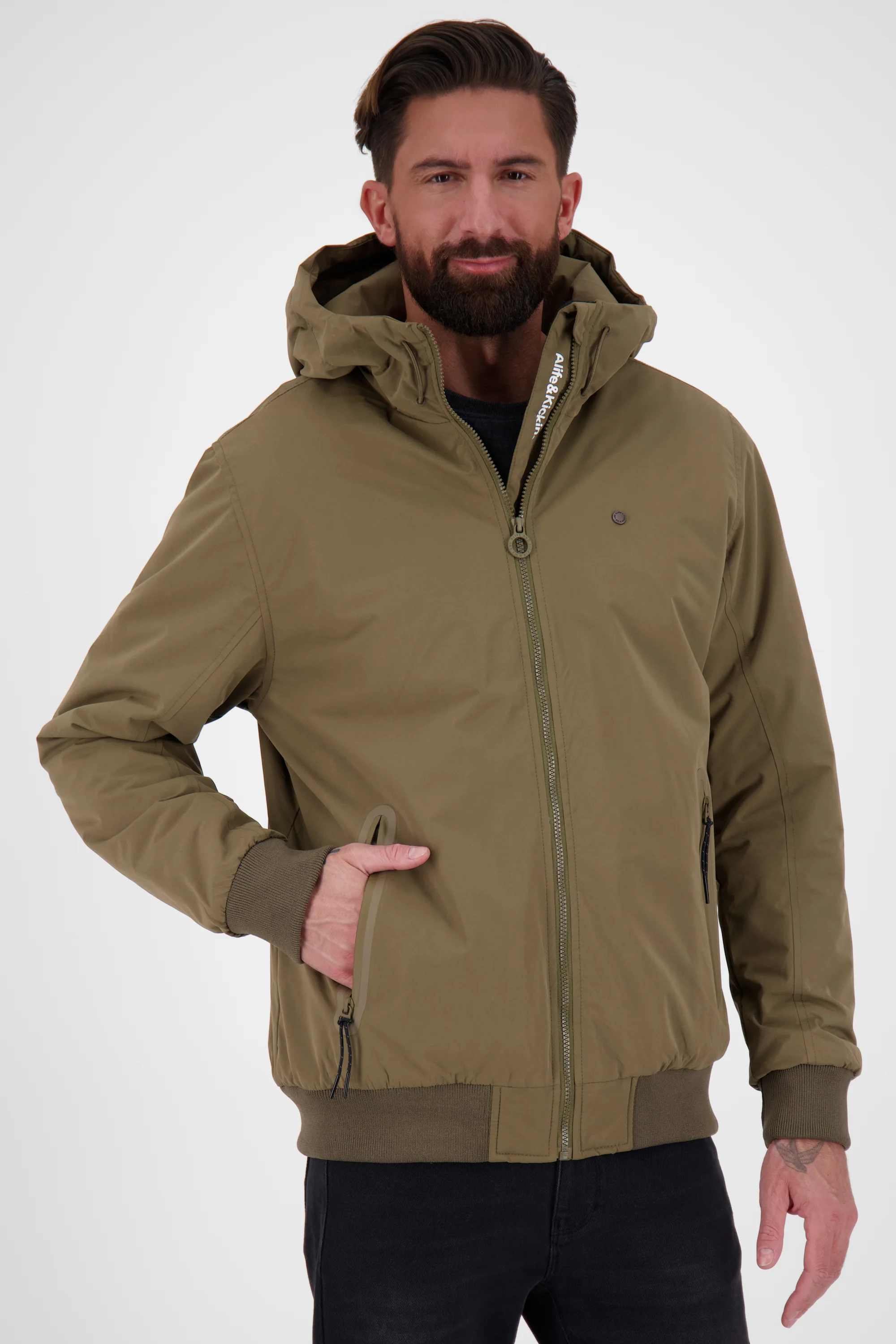 Bild von DonAK A Winterjacke für Herren - strapazierfähig und vielseitig einsetzbar Dunkelgrün