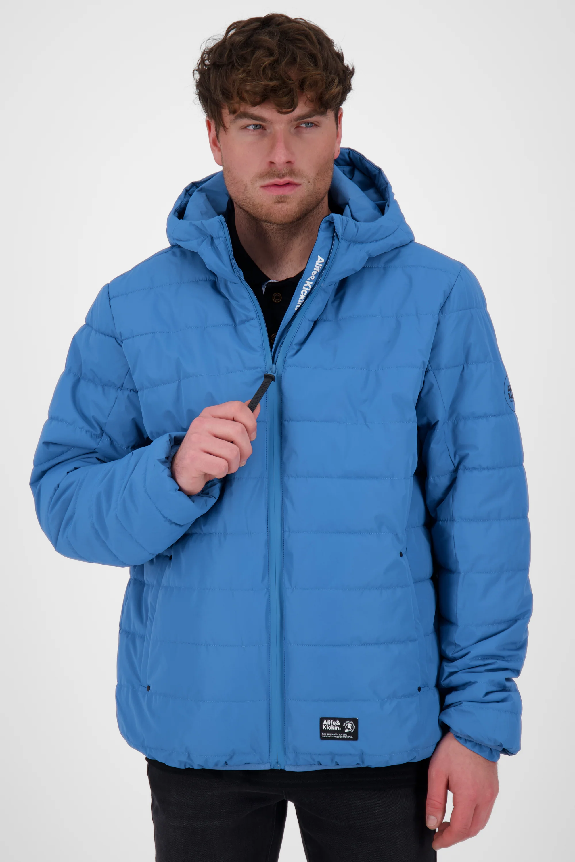 Bild von Sportliche Herrenjacke Mr WhiteAK B - zuverlässiger Schutz bei Wind und Wetter Blau