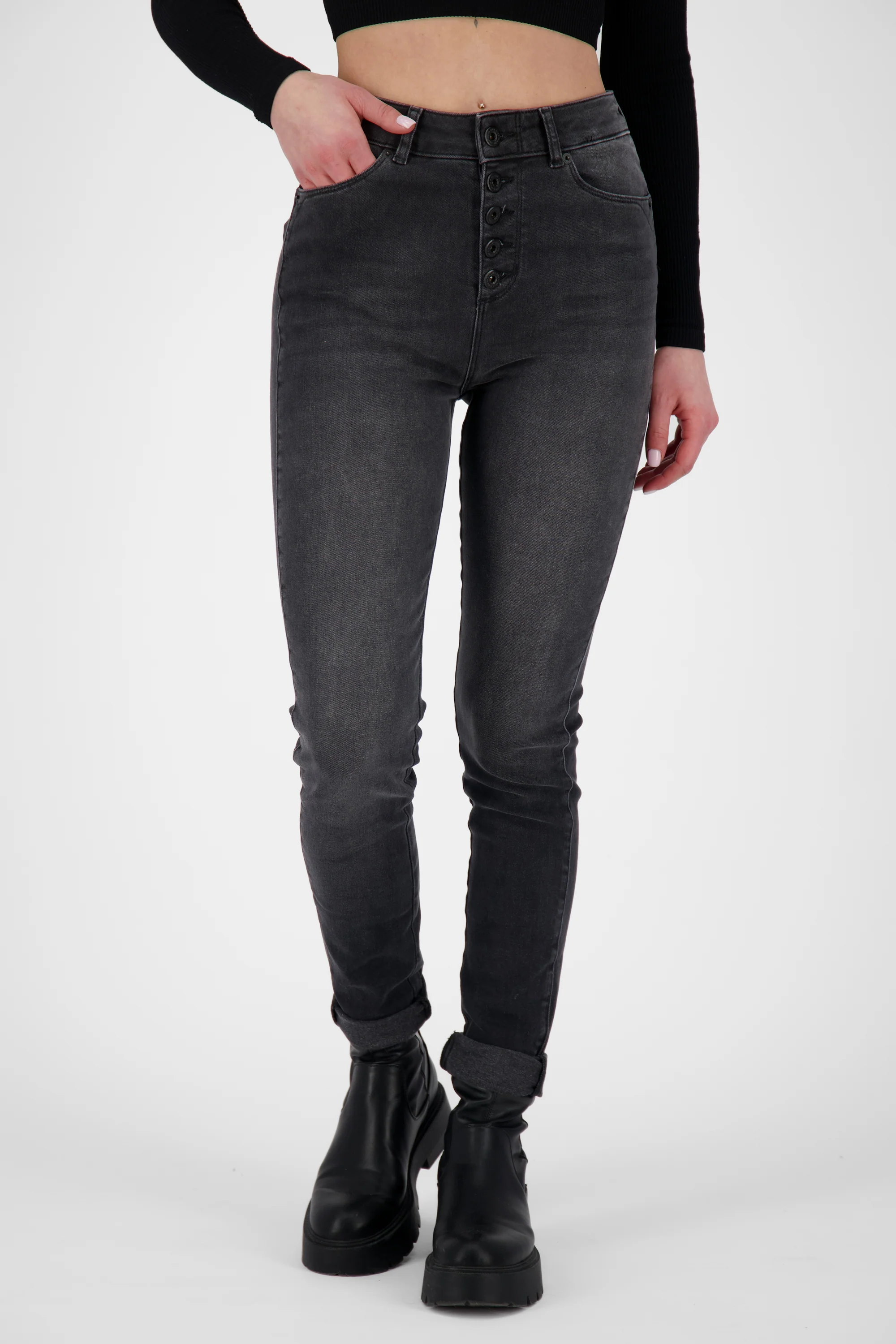 Bild von Stylische Damenjeans mit schmaler Beinform - LeonoraAK DNM Q Schwarz