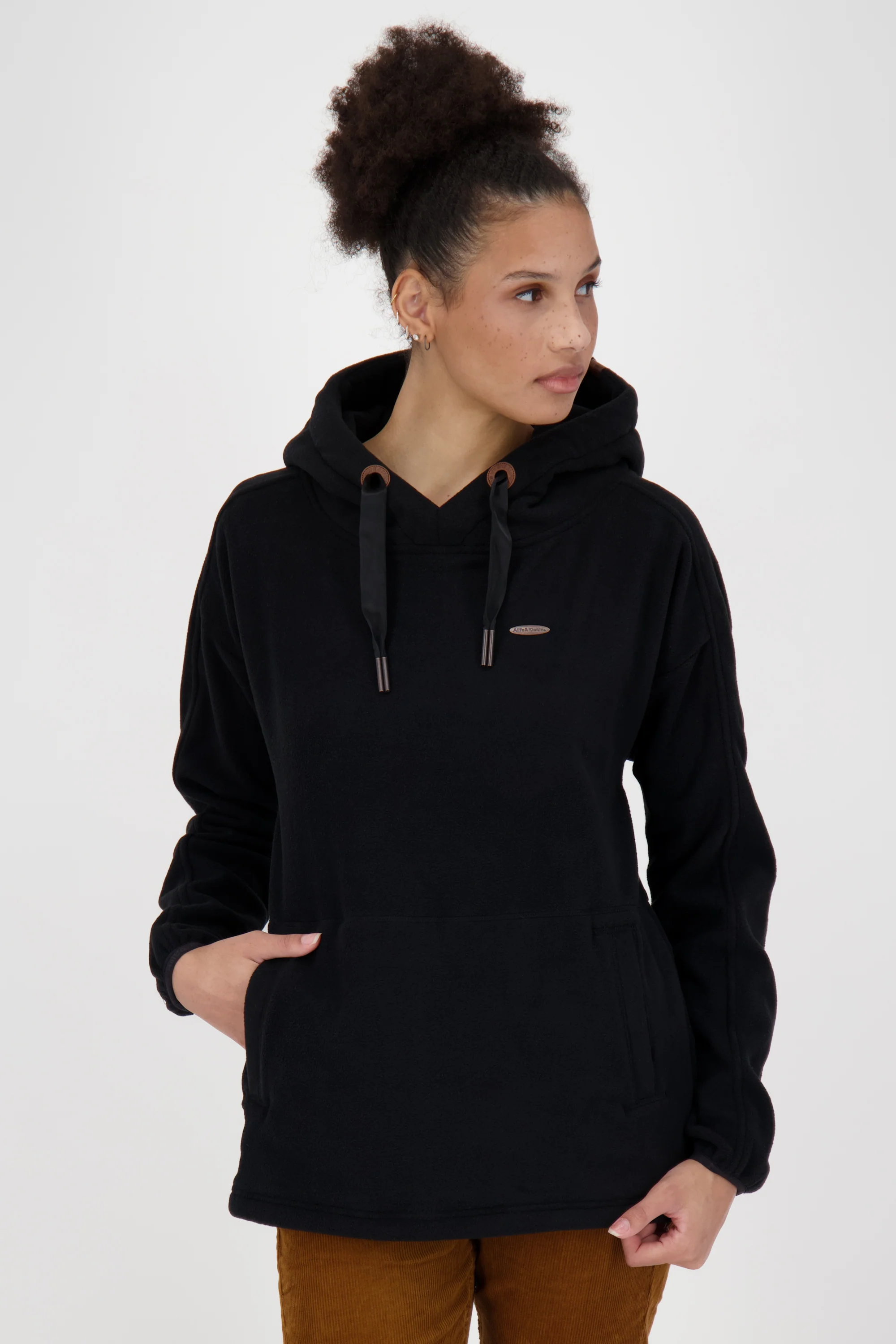 Bild von Alife and Kickin AliyahAK F Fleecepullover für Damen: Komfort trifft Stil Schwarz
