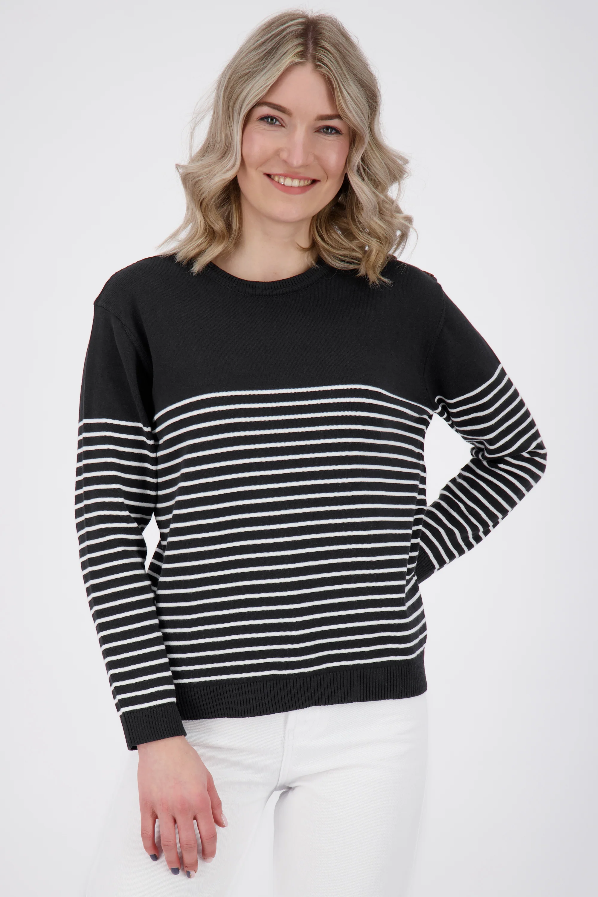 Bild von Damenstrickpullover ValentinaAK Z - Weiche Strickqualität und lässiger Schnitt Schwarz