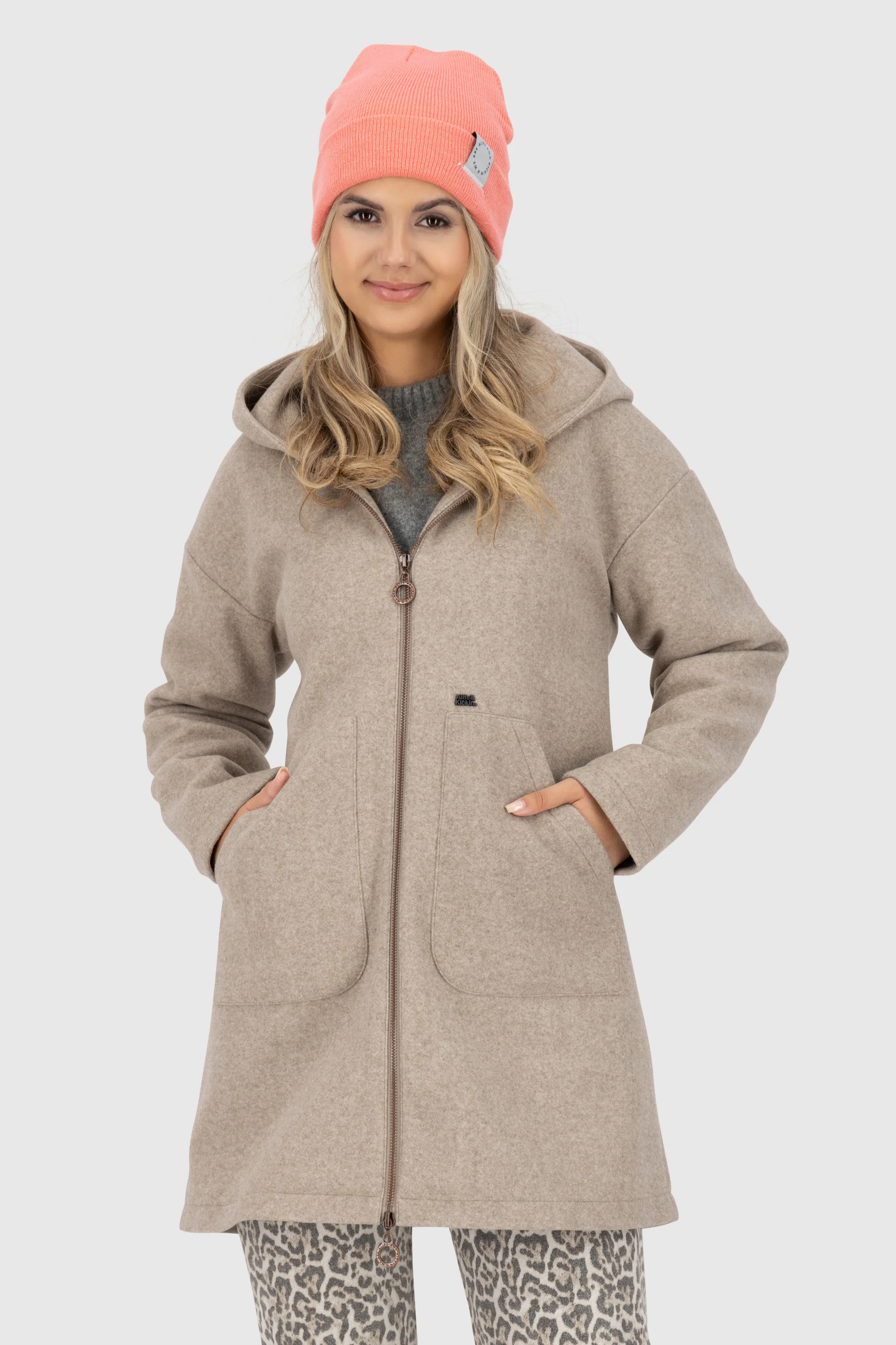 Bild von LilithAK J Felt Coat Beige