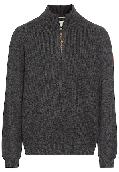 Bild von Strickpullover mit gerippten Abschlüssen