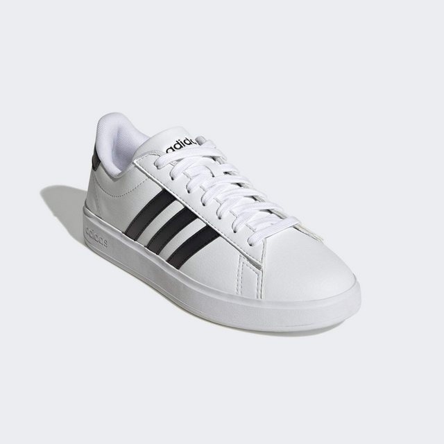 Bild von Bequeme kurze Sneakers für Frauen adidas Grand Court Cloudfoam