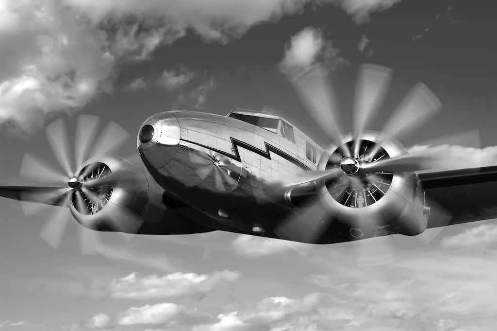 Bild von Papermoon Fototapete "Flugzeug Schwarz & Weiß"