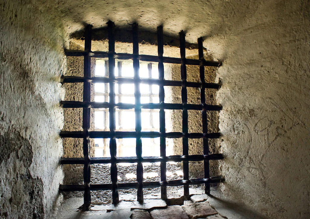 Bild von Papermoon Fototapete "Gitter Fenster"