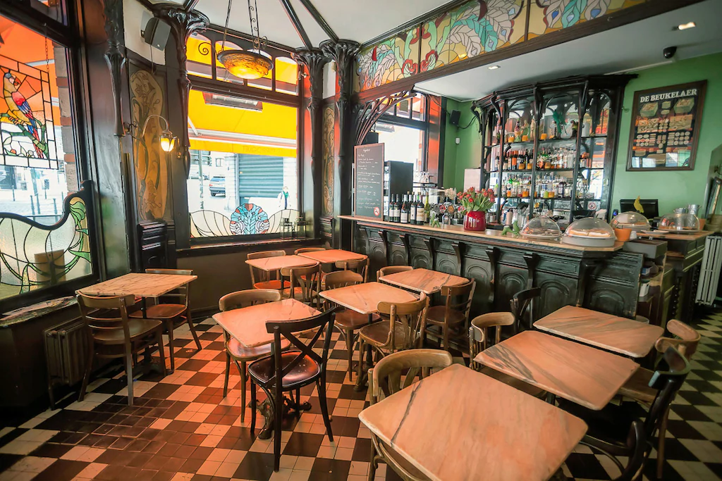 Bild von Papermoon Fototapete "Restaurant"
