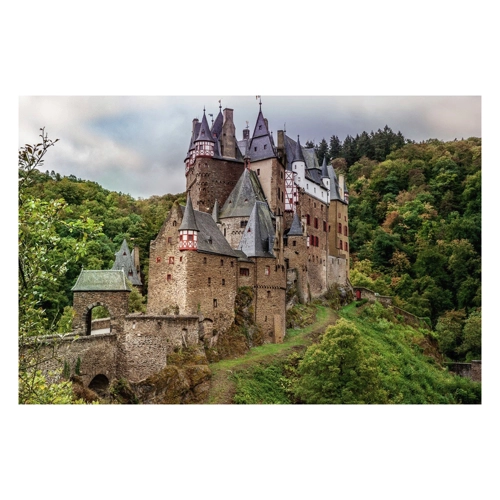 Bild von Papermoon Fototapete "Burg" – Ein Highlight für Ihre Wände