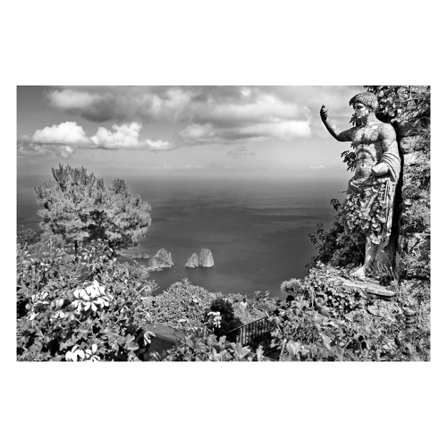 Bild von Papermoon Fototapete Landschaft mit Meer Schwarz Weiß