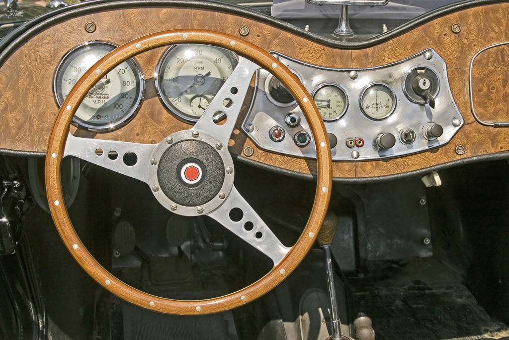 Bild von Papermoon Fototapete "Oldtimer"