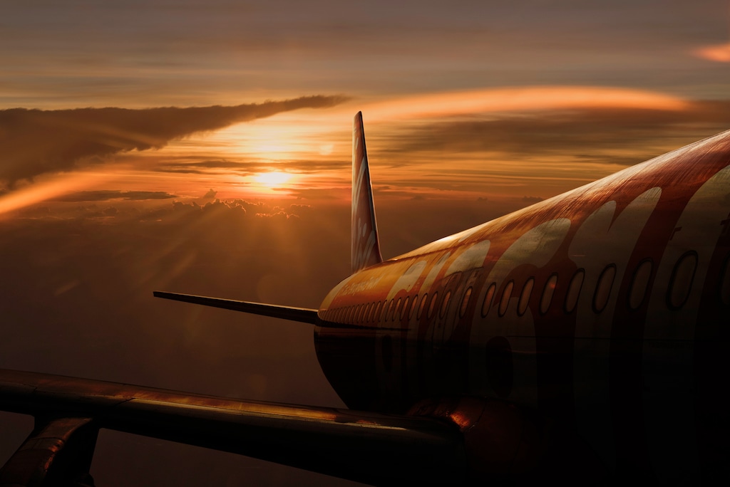 Bild von Papermoon Fototapete "Photo-Art EKKACHAI KHEMKUM, AUS DEM FLUG"