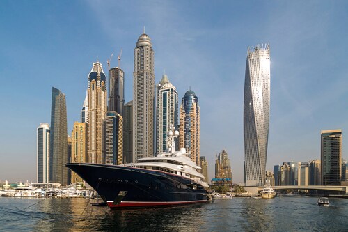 Bild von Papermoon Fototapete »DUBAI-JACHT HAFEN MEER STADT VAE BURJ KHALIFA SKYLINE«