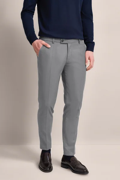 Bild von Freizeithose mit moderner Form in grau