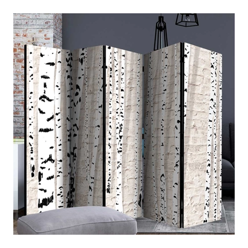 Bild von Umkleidewand im Skandi Design mit Birkenwald Motiv