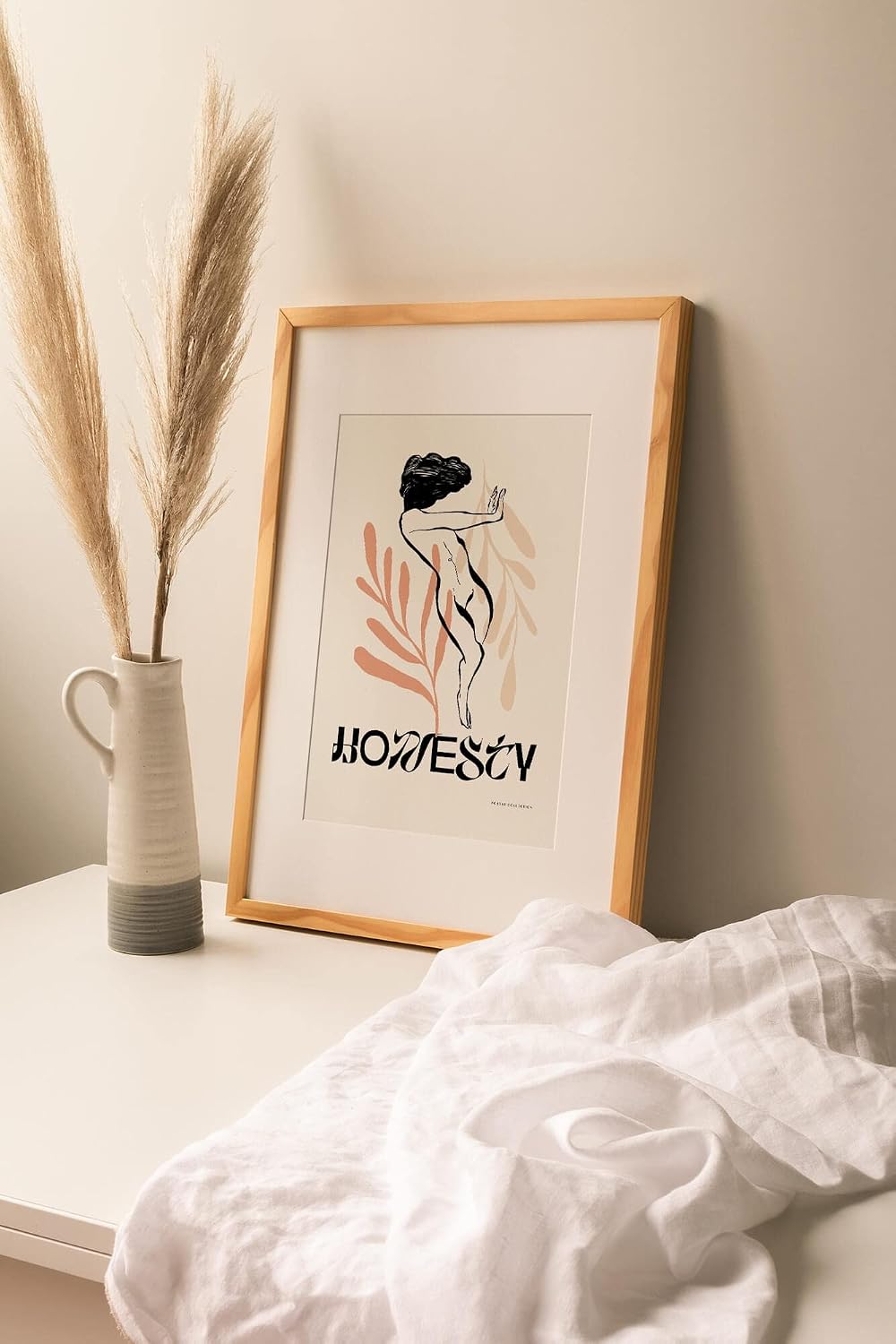 Bild von Femininity Schöne Illustration Feminin Rebellisch Dekorativ Abstrakt Farbe Motiv ohne Rahmen in A3