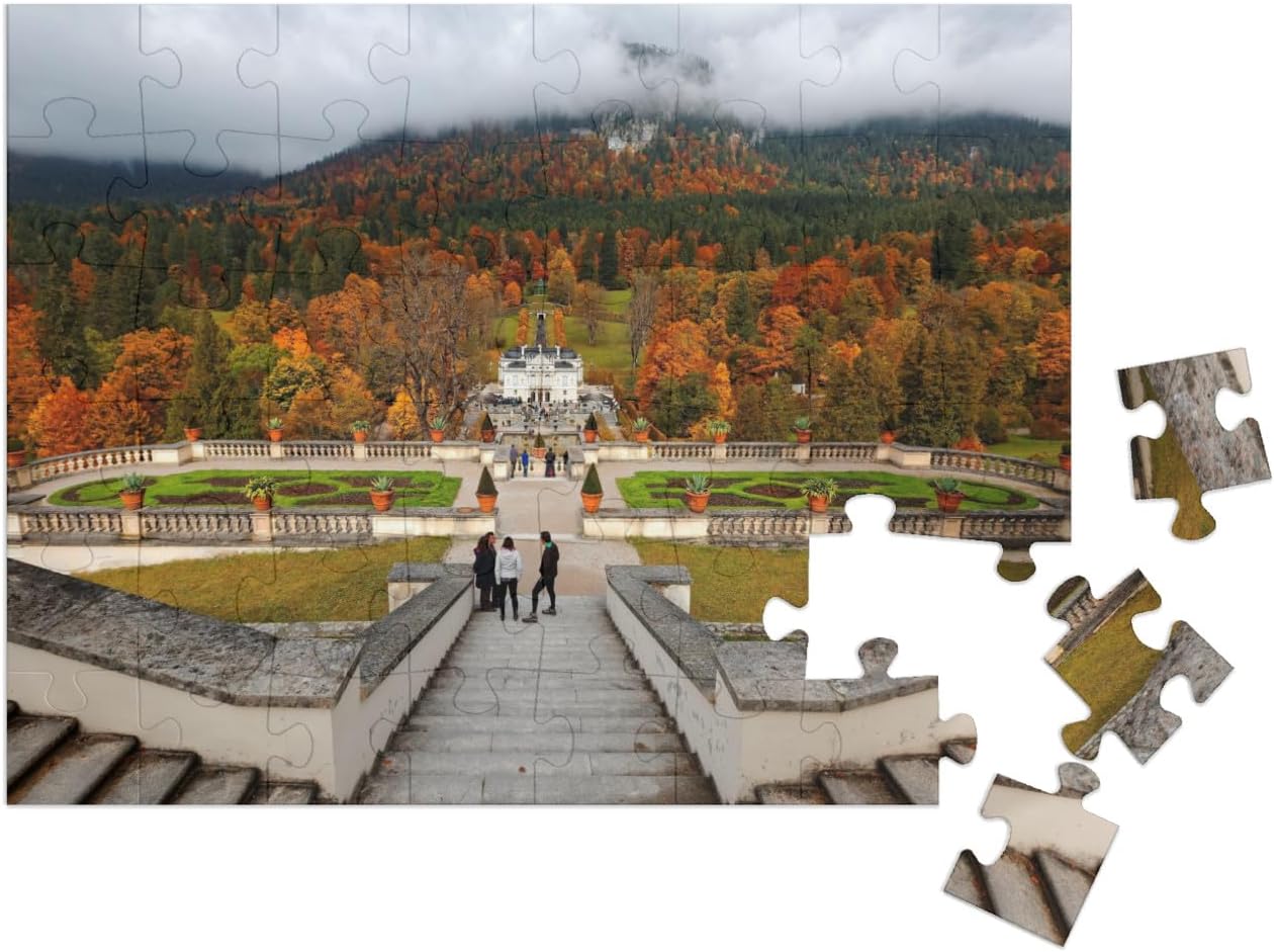 Bild von puzzleYOU Puzzle Treppe zum Schloss Linderhof in Bayern, 1000 Puzzleteile, puzzleYOU-Kollektionen Burgen