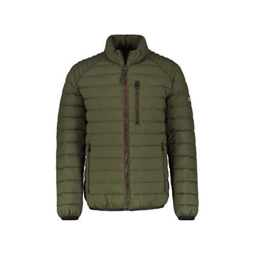 Bild von Moderne Funktionalität trifft auf stilvolles Design: Die LERROS Steppjacke