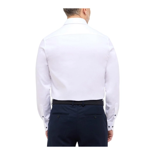 Bild von Elegantes SLIM FIT Hemd von ETERNA