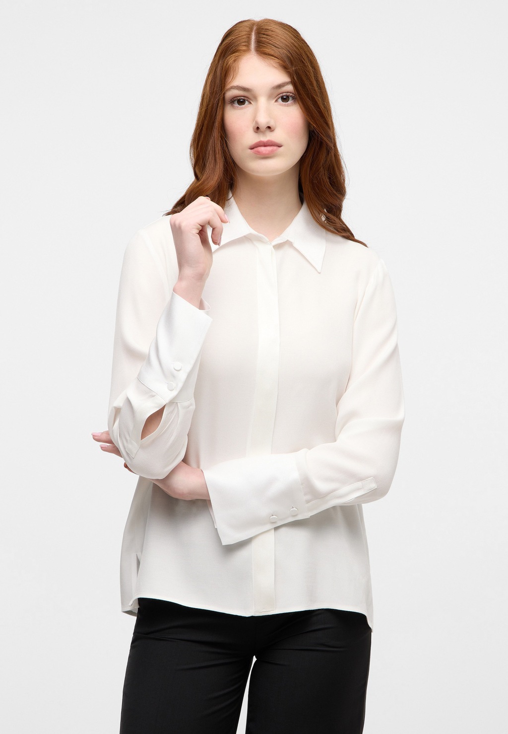 Bild von Hemdbluse in off-white unifarben