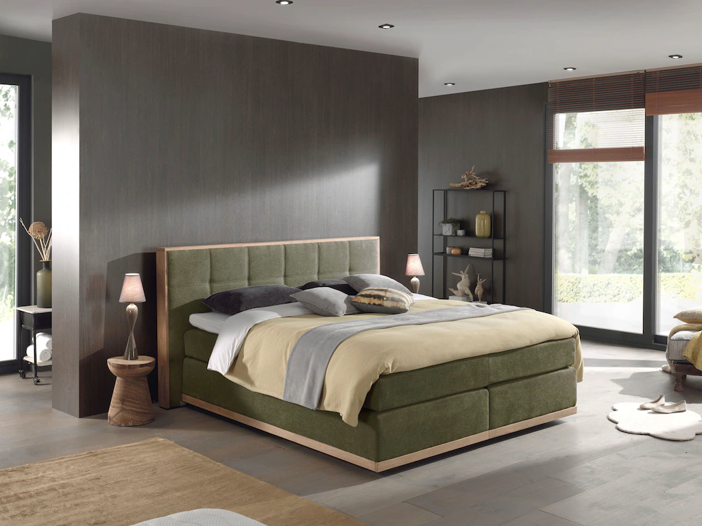 Bild von Places of Style Boxspringbett Vinton, aus massiver Eiche, verschiedene Härtegrade (auch H4)