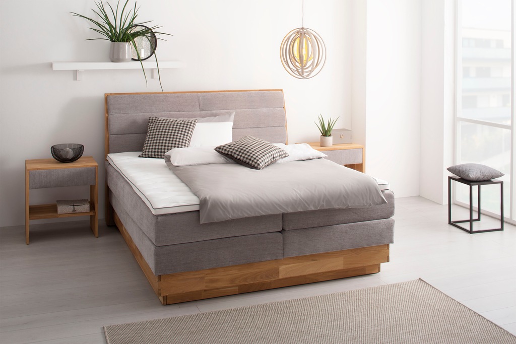 Bild von OTTO products Boxspringbett, LED-Beleuchtung, mit zertifizierten, recycelten Bezugsstoffen