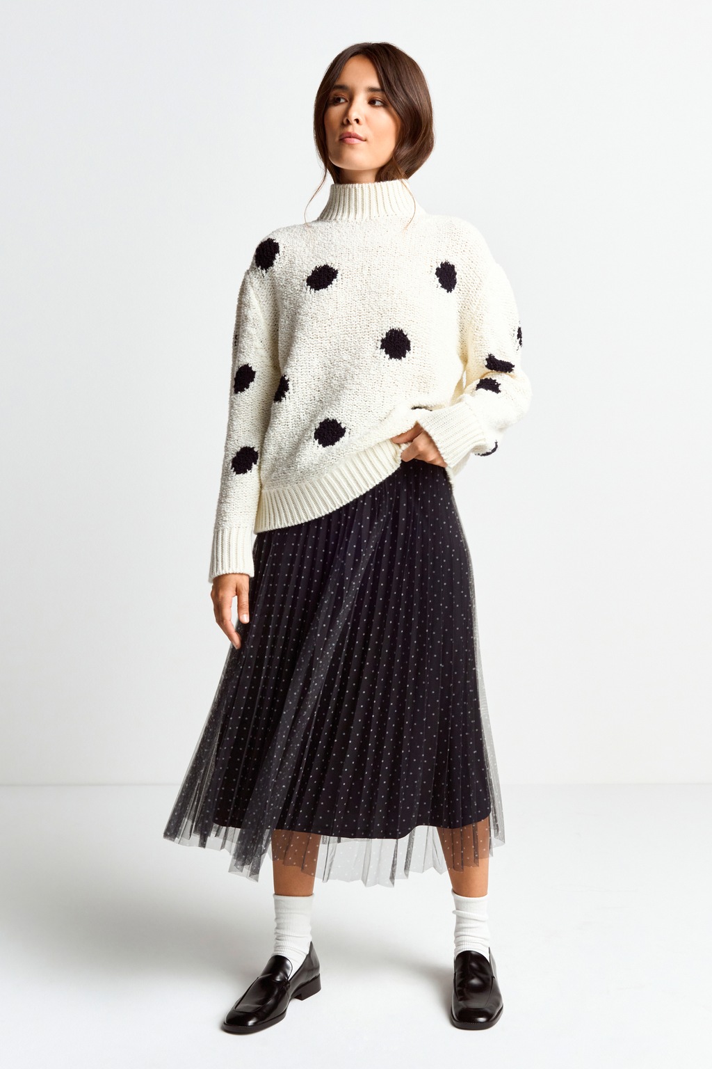 Bild von Rich & Royal Strickpullover "Dotted mock neck", mit großen Tupfen