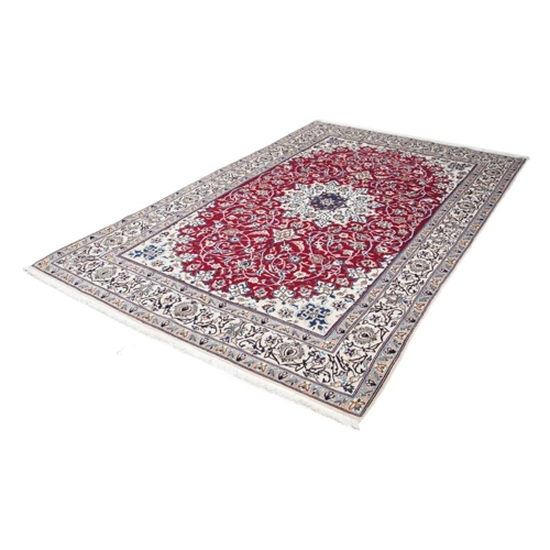 Bild von Nain Trading Orientteppich Nain 9La 155x246 – Handgeknüpfter Eleganz aus Persien