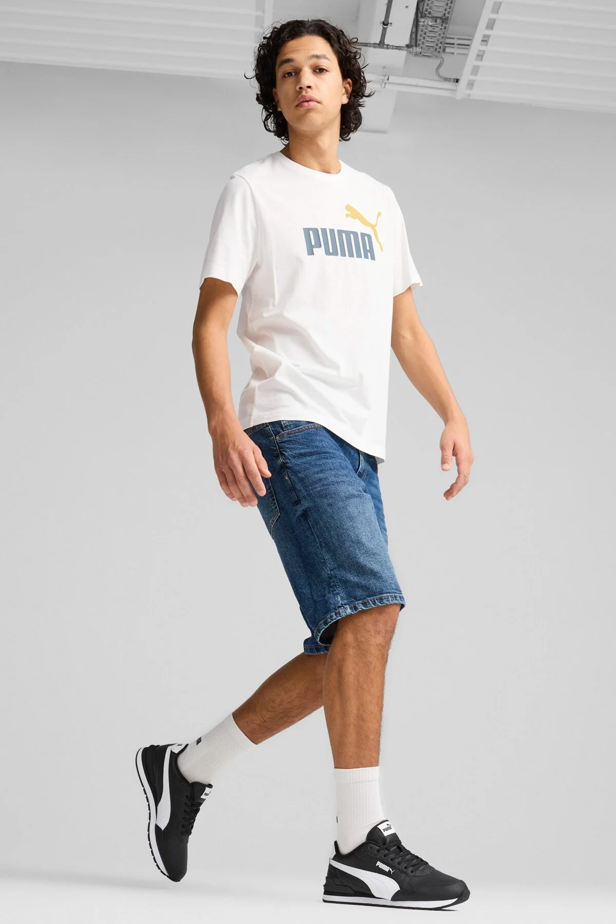 Bild von PUMA ST Runner v4 L Sneaker 01 - PUMA black/PUMA white 38