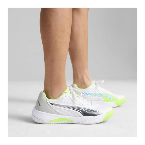 Bild von PUMA Unisex NOVA Court Tennisschuh – Der ideale Begleiter auf dem Platz