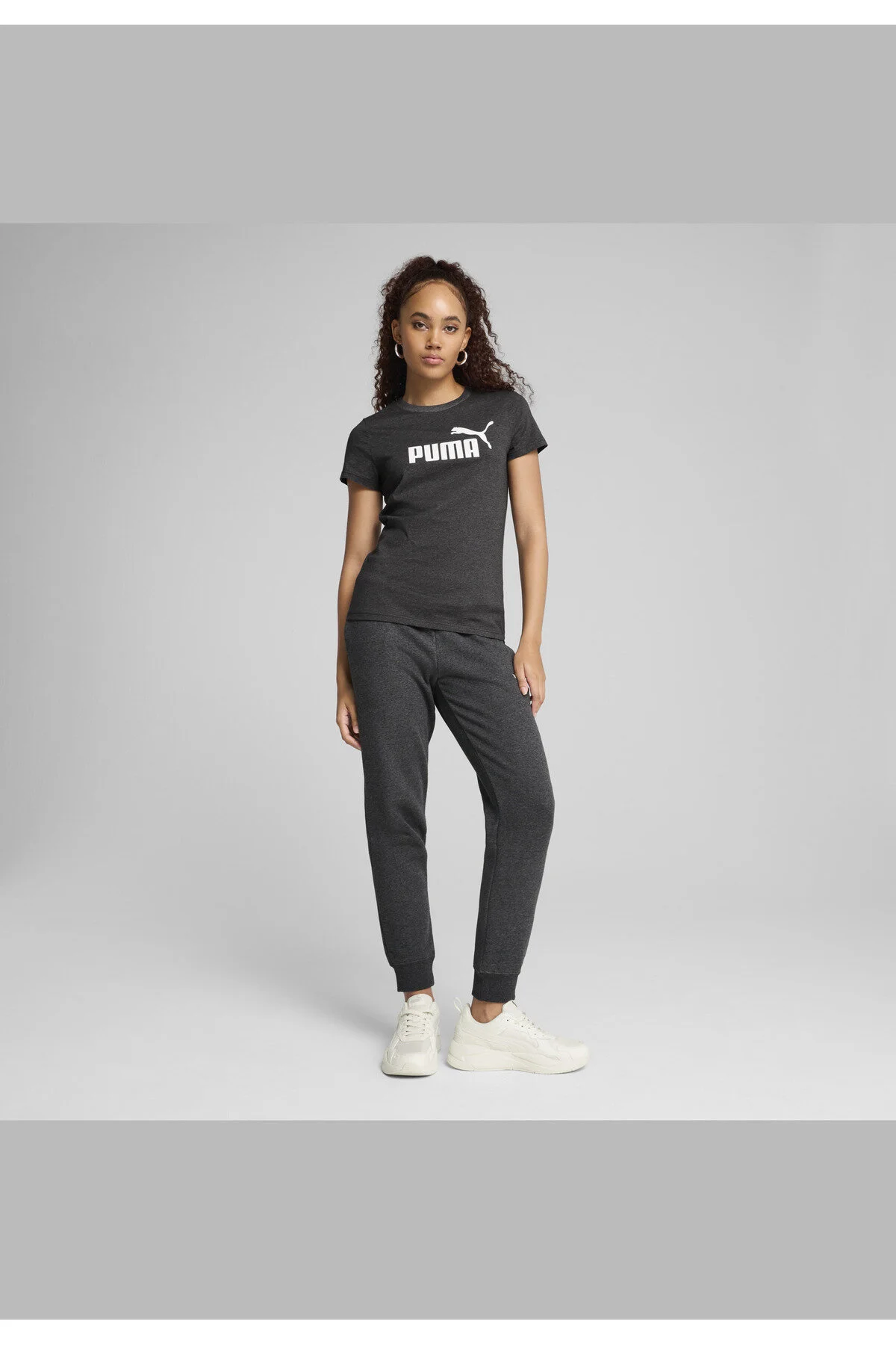 Bild von PUMA Essentials No. 1 Logo T-Shirt Damen 07 - dark gray heather XS
