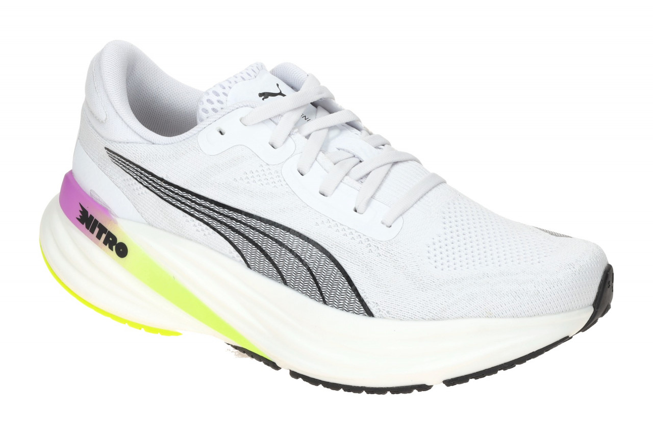 Bild von PUMA Magnify Nitro 2 Laufschuhe Damen 20 - PUMA white/pure magenta/yellow alert 37.5