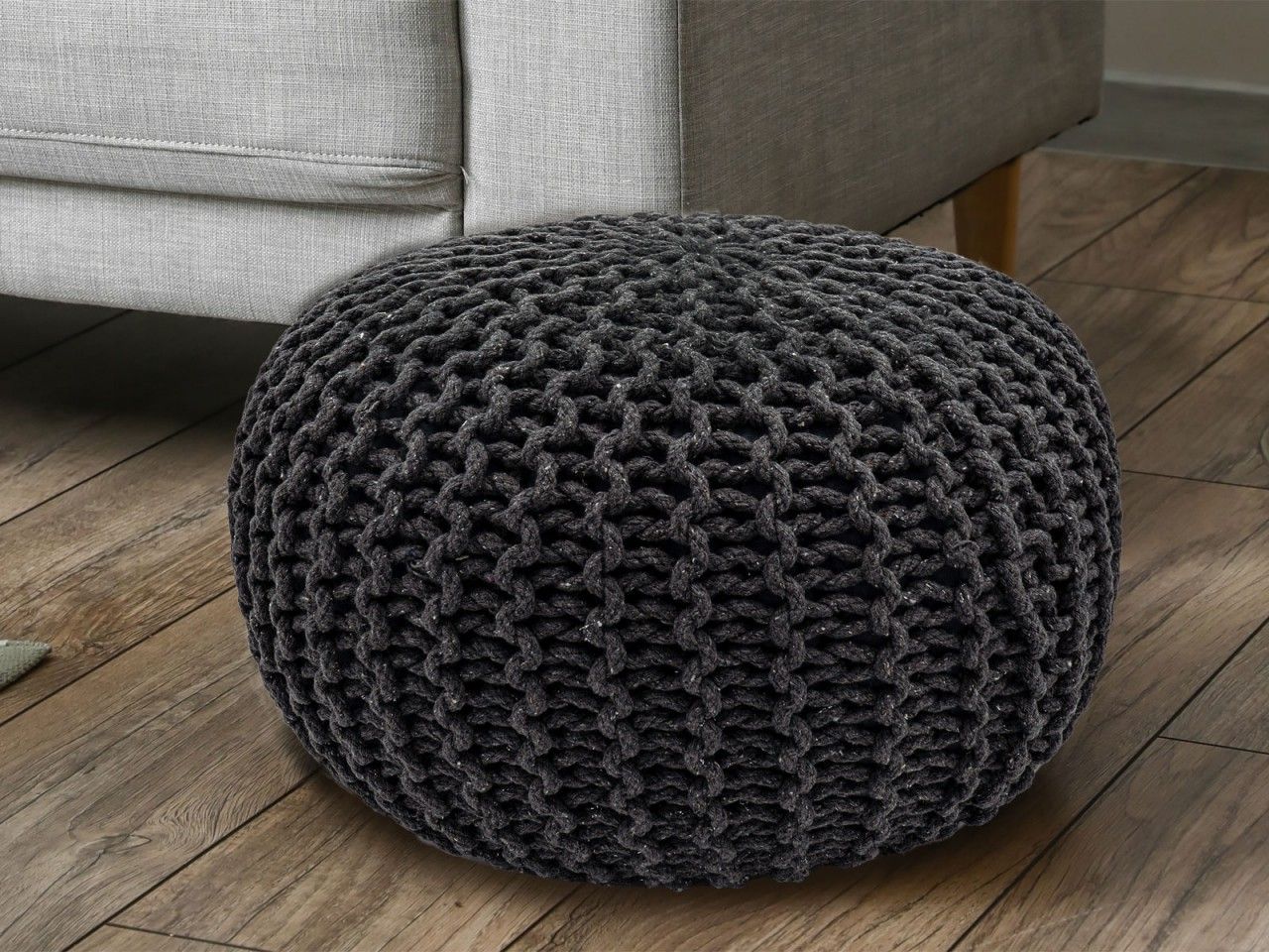 Bild von Pouf Ø 55 H 37 H 37 Strickhocker Sitzpouf Bodenkissen nachhaltig steingrau