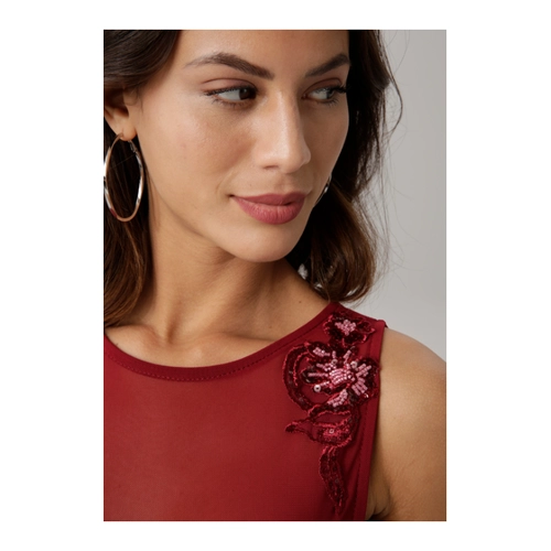 Bild von Elegantes Abendkleid von Melrose mit Perlen-Applikation