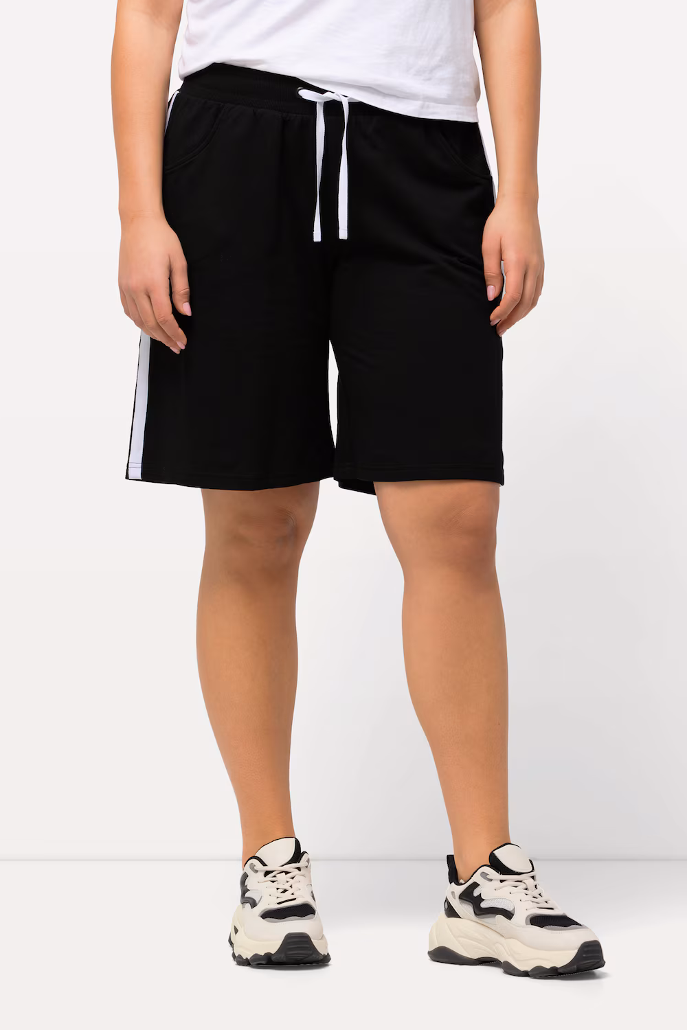 Bild von Große Größen Jerseyshorts, Damen, schwarz, Größe: 50/52, Baumwolle, Ulla Popken