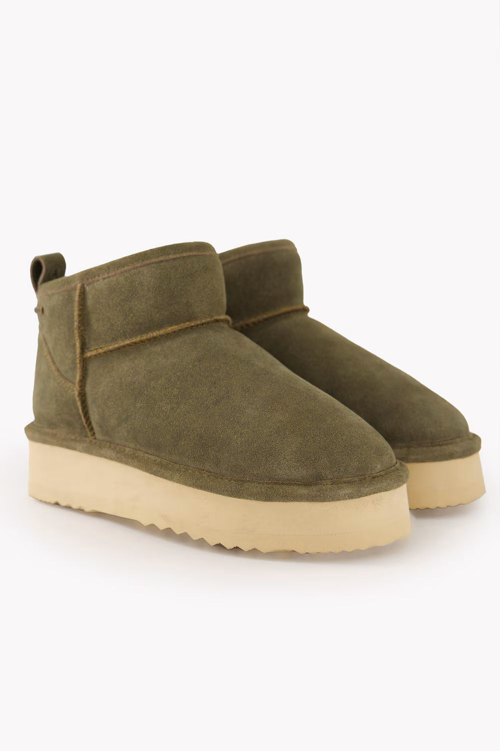 Bild von Große Größen Axelda Lammfell-Boots, Damen, grün, Größe: 44, Wolle/Leder, Ulla Popken