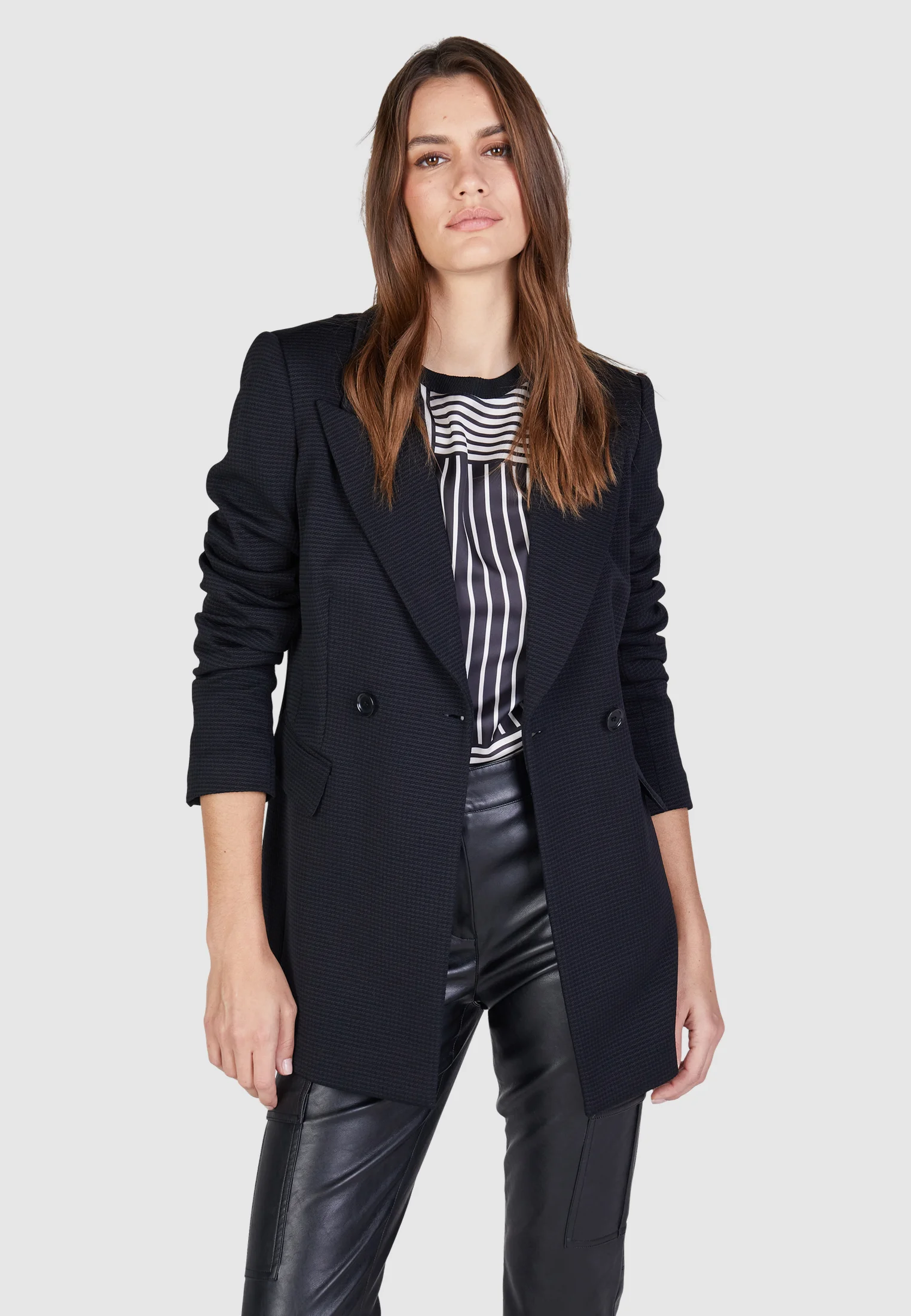 Bild von Blazer mit tonigem Mini-Hahnentritt