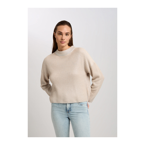 Bild von Pullover mit Metallic-Beschichtung – Trendiges Must-Have für Ihren Kleiderschrank