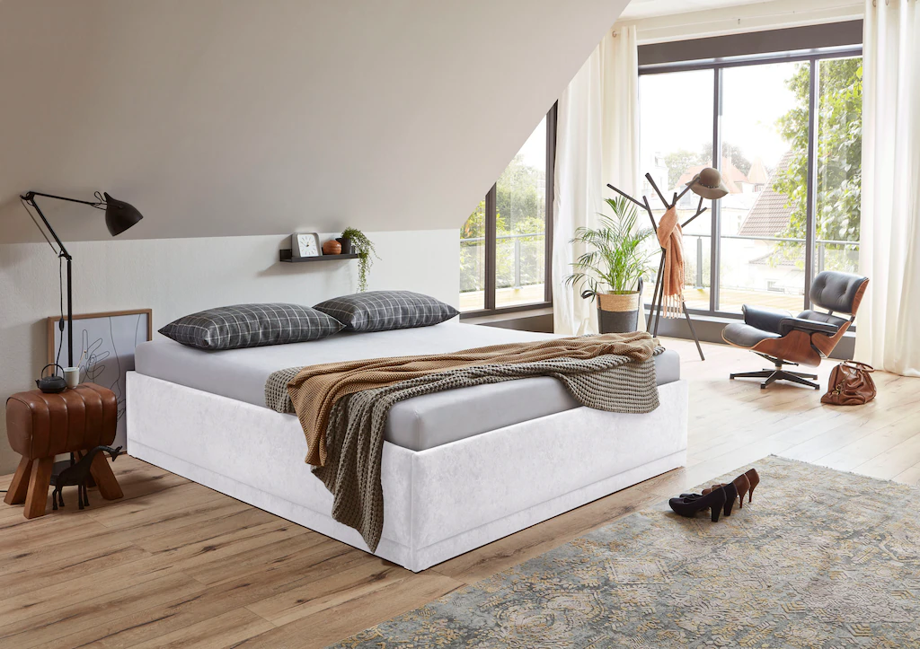 Bild von Westfalia Schlafkomfort Polsterbett "Texel", Komforthöhe mit Zierkissen, Bettkasten bei Ausführung mit Matratze