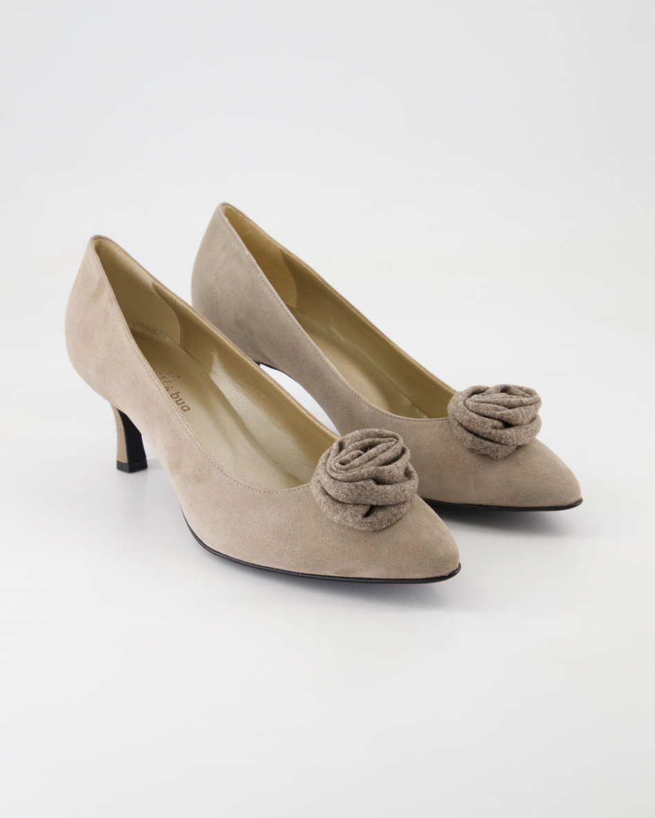 Bild von Dirndl & Bua Schuhe - 1990-06 Veloursleder (Beige, Gr. 41)