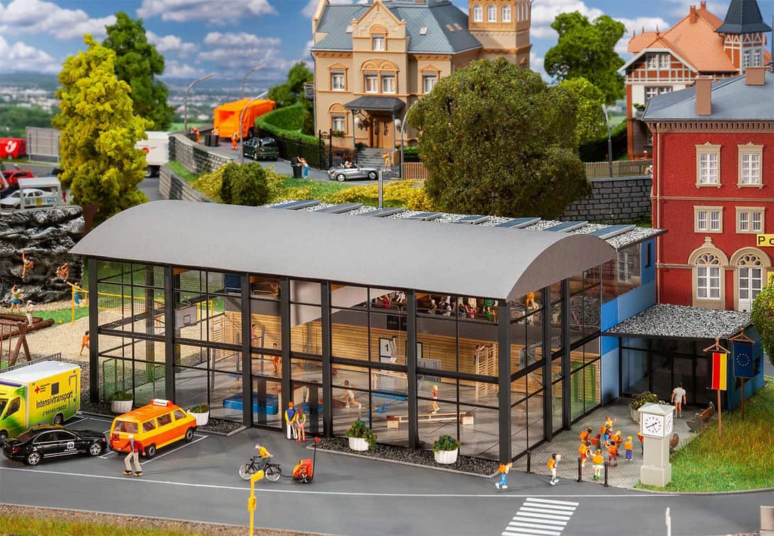 Bild von Faller Turnhalle H0 Architect's House 1:87 130613 Modellbau Modelleisenbahn MoBa