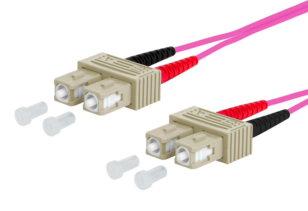 Bild von Metz Connect 151S1EOEO10E. Kabellänge: 1 m, Lichtleitertyp: OM4, Anschluss 1: 2x SC, Anschluss 2: 2x (CAT8.2, 1 m), Netzwerkkabel