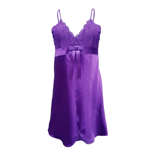 Bild von Familientrends Nachtkleid Negligé Satin Spitze - Verführerische Eleganz für die Nacht
