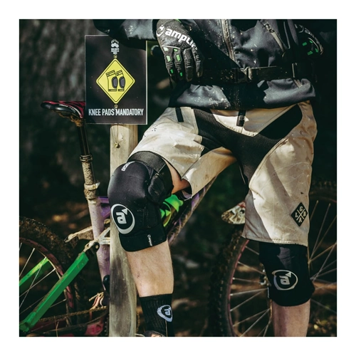 Bild von AMPLIFI SALVO JOINT Knieschoner 2025 jet black - XL