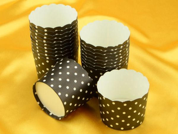 Bild von Cupcake Cup groß schwarz 20 Stück