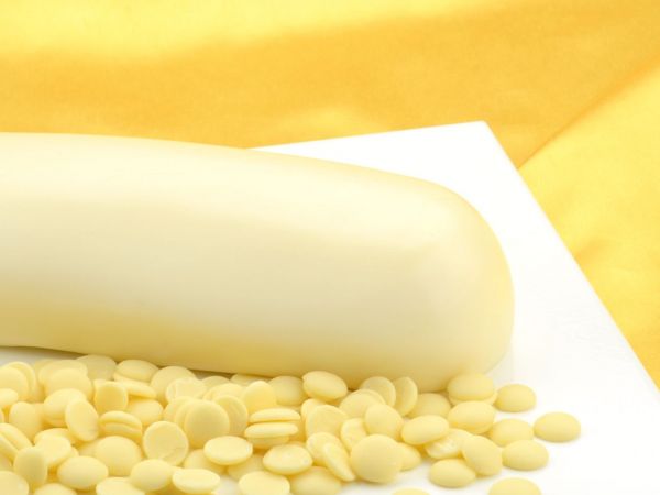 Bild von Weißer Schokoladen-Rollfondant 1kg