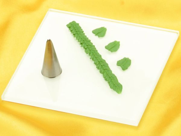 Bild von Garniertülle Blatttülle 6mm x 0,7mm
